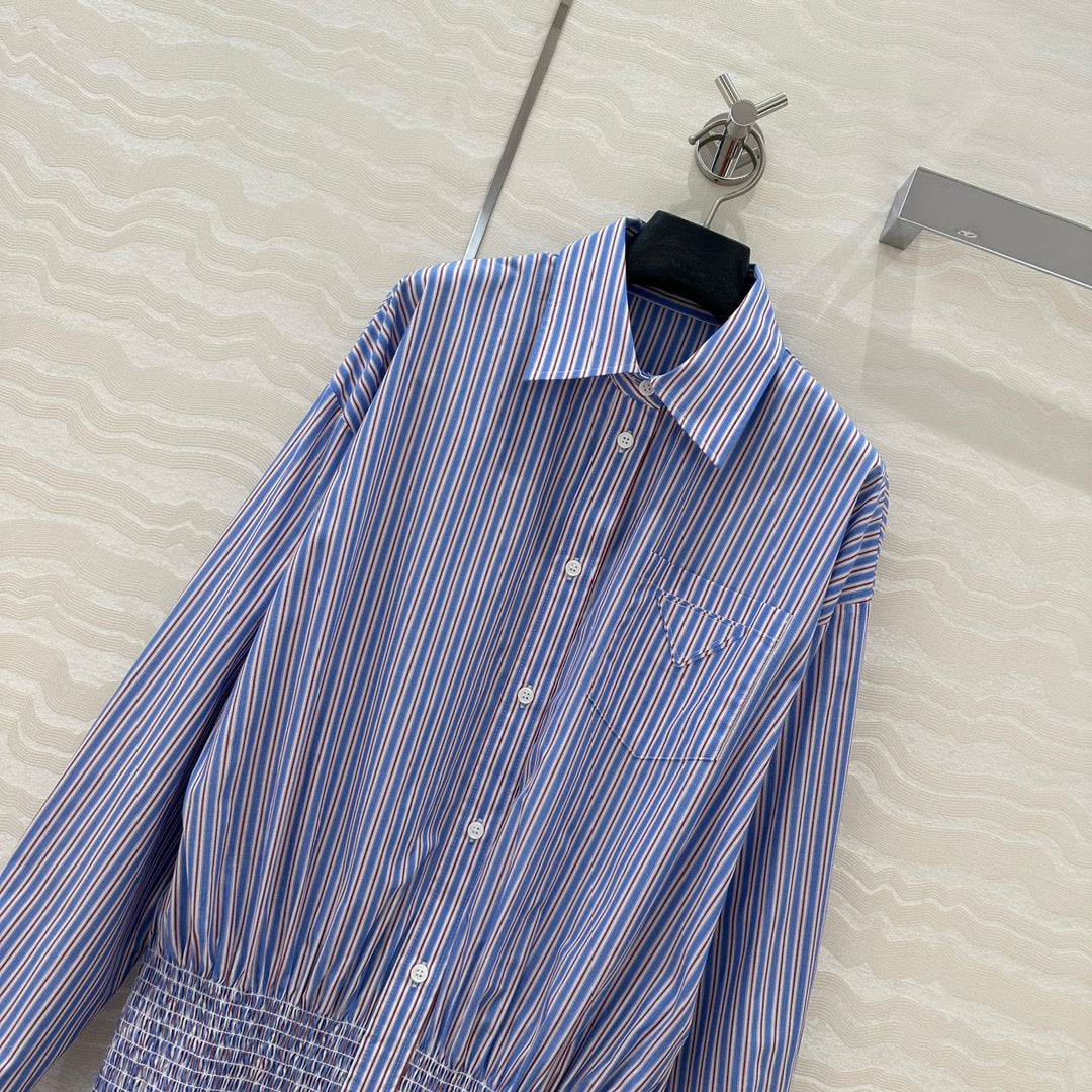 PRADA PREMIUM SHIRT DRESS WITH HIP-HUGGING DESIGN 276305