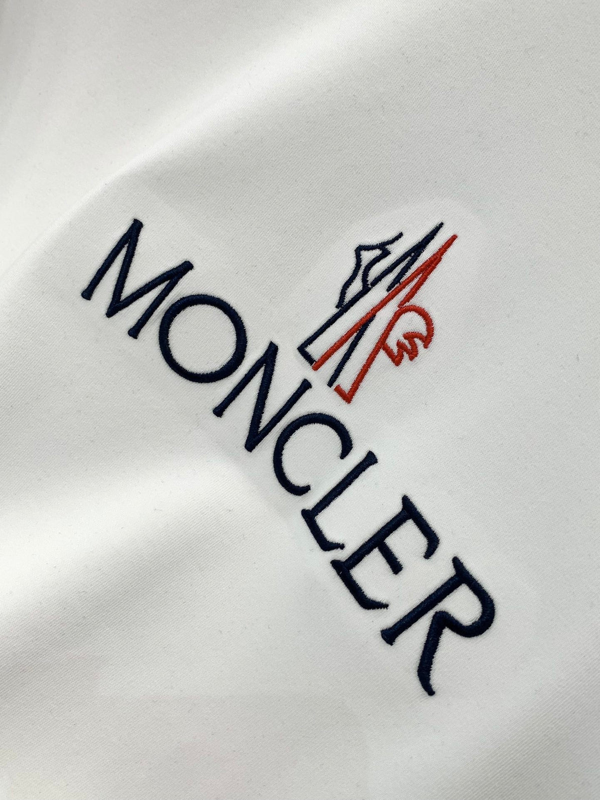 MONCLER 25S LONG-SLEEVE T-SHIRT 338