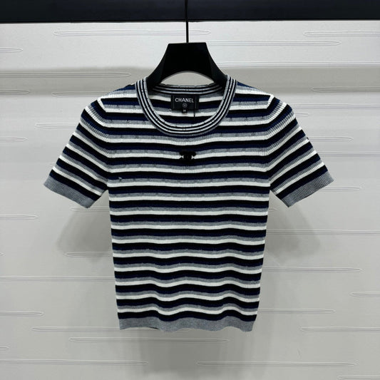 CHANEL SHORT-SLEEVE T-SHIRT 269481