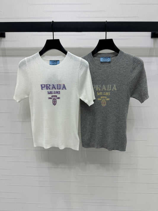 Prada 25 T-Shirt Wool with Acrylic 233531