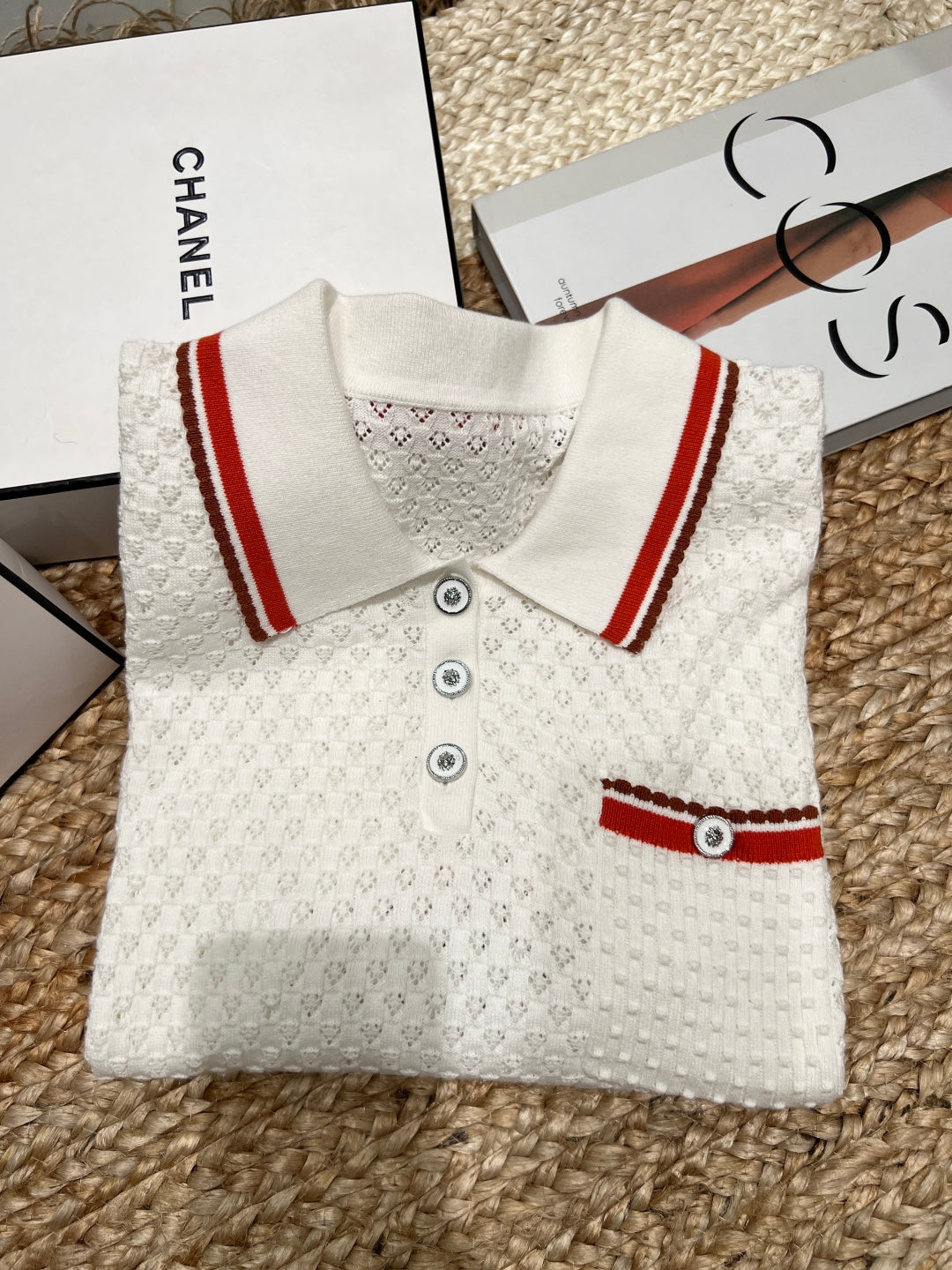 CHANEL 26S SHORT-SLEEVE KNIT POLO SHIRT 977