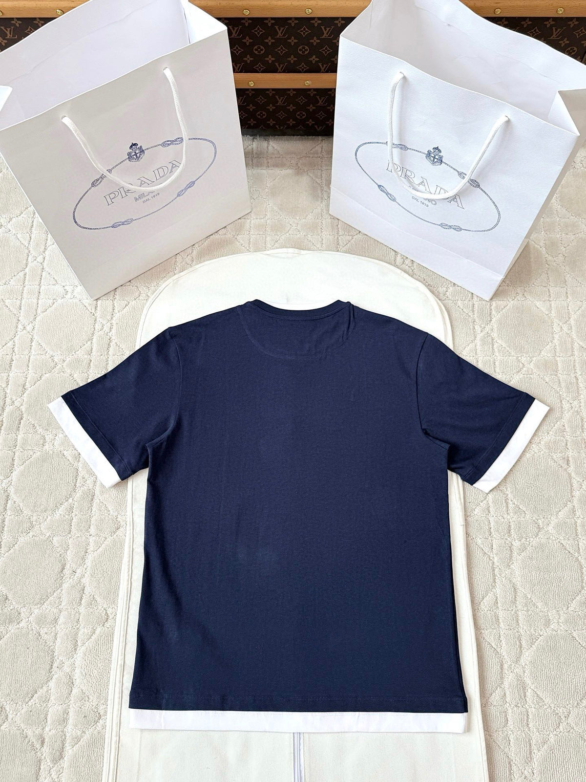 PRADA T-SHIRT STYLE 135