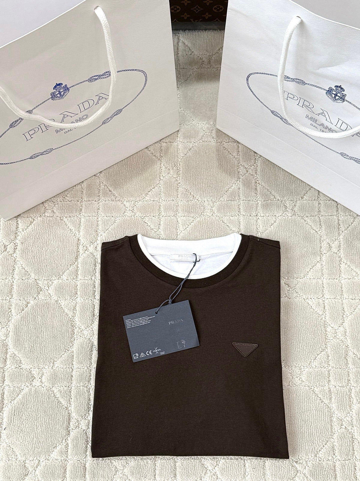 PRADA T-SHIRT STYLE 134