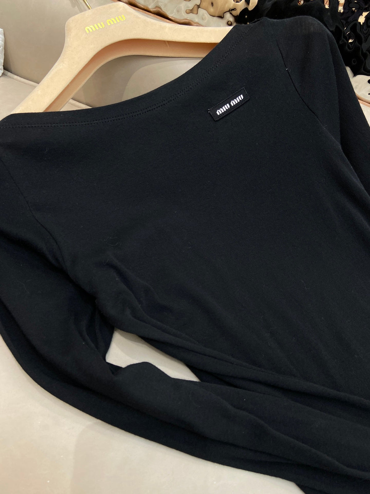 OFF SHOULDER LOGO T SHIRT 25S IN KATUN 266111
