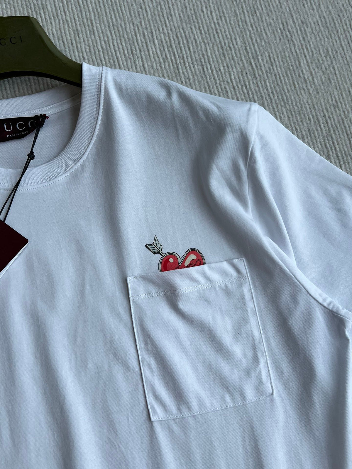 GUCCI T-SHIRT 251704